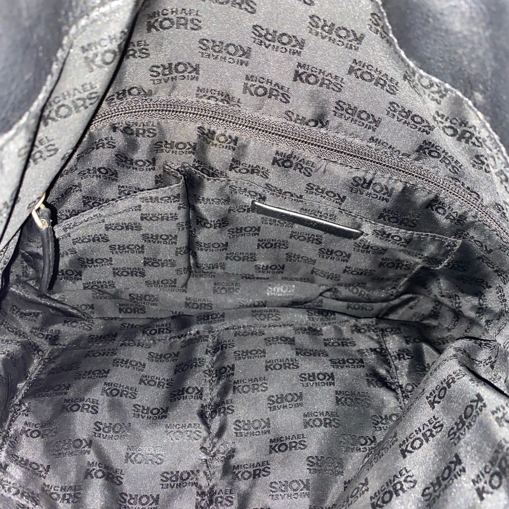 2 Authentic Michael Kors Black handbag with Gold Accents with free pink MK watch - Picture 8 of 9